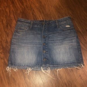 Hollister Jean Skirt!